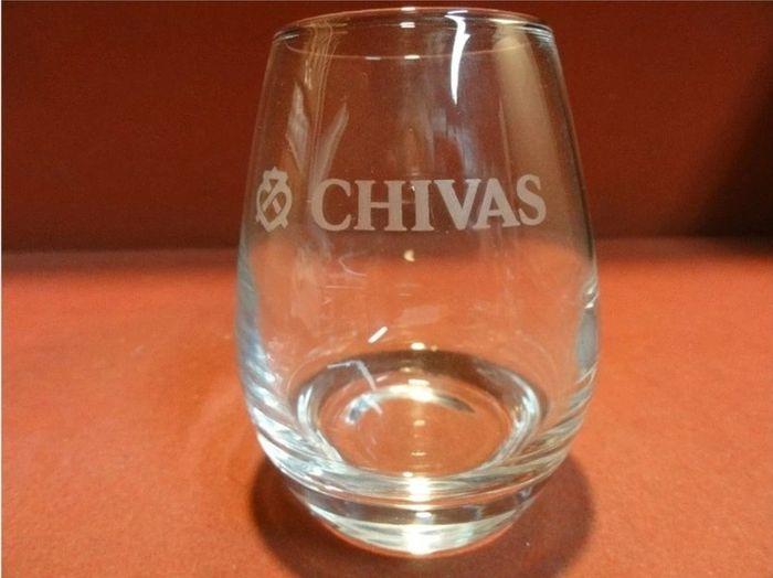 6 verres chivas - photo numéro 1