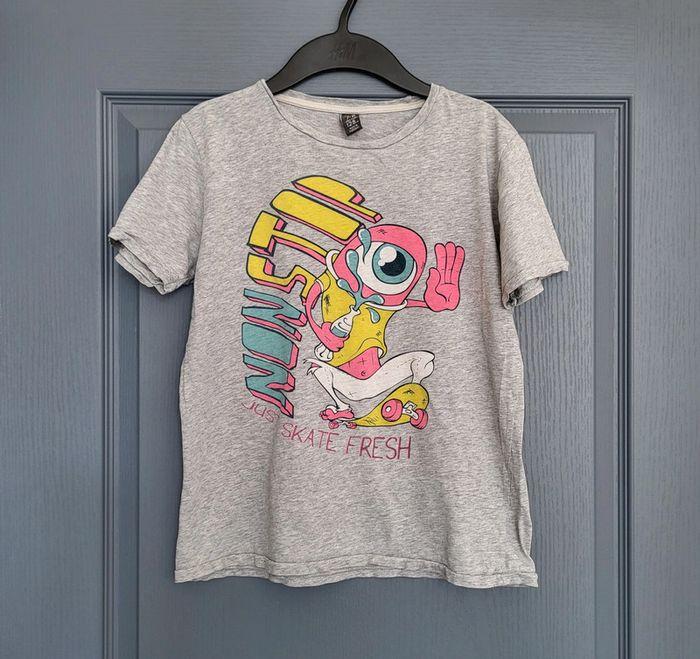 T-shirt gris à motif Zara Taille 7/8ans - photo numéro 1