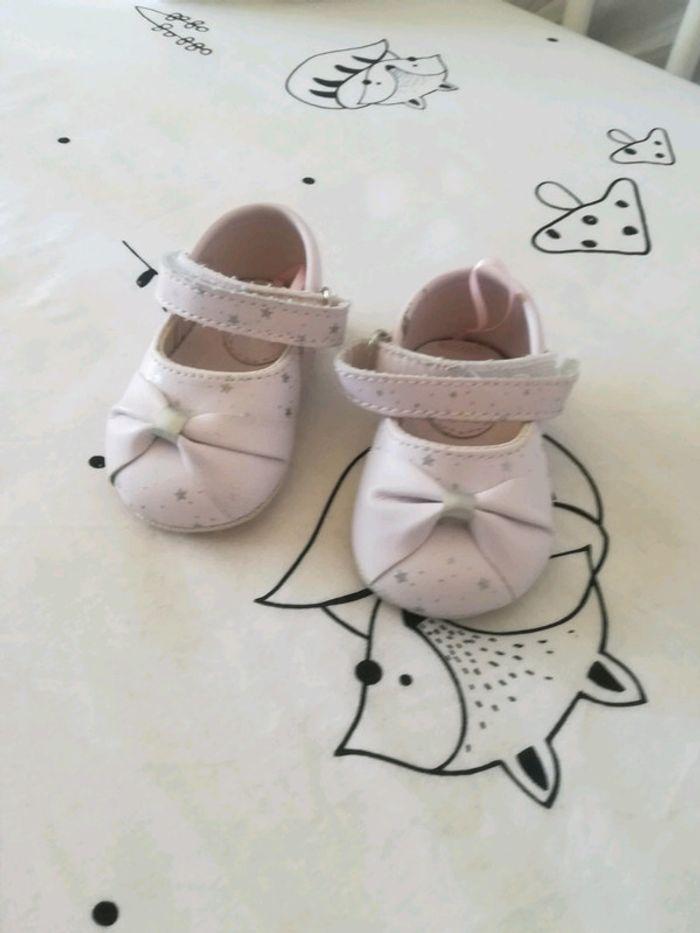 Chaussures bébé - photo numéro 2