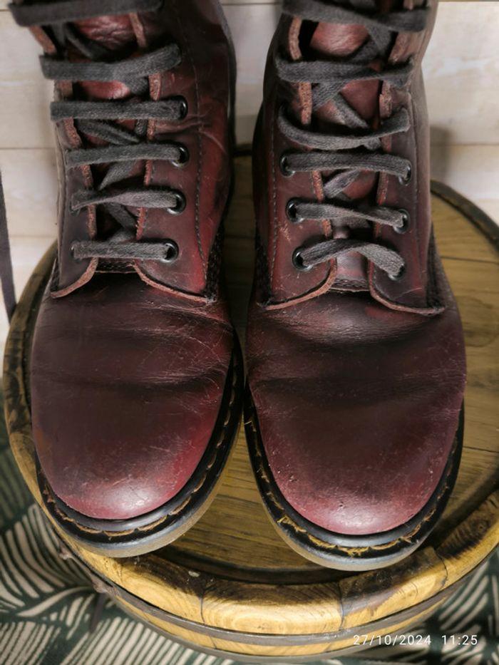 Doc Martens bordeaux pointure 40 - photo numéro 2