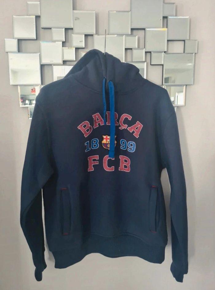 Sweat à capuche FC Barcelone 16 ans - photo numéro 1