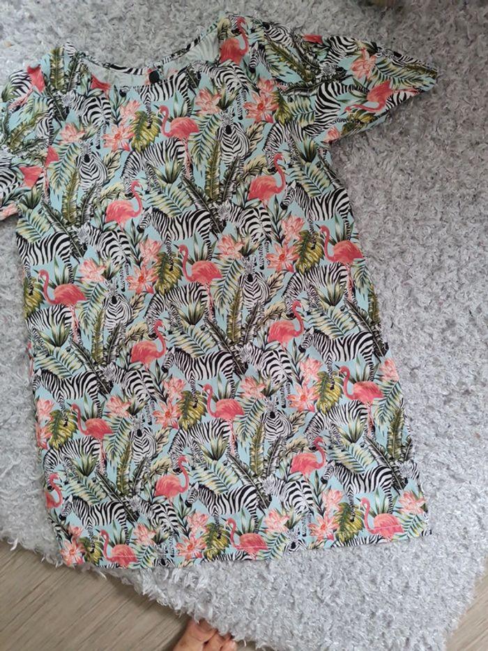 Robe motif tropical 5 ans très bon etat - photo numéro 3