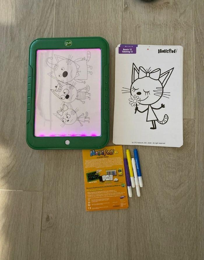 MagicPad XL la famille chat - photo numéro 2