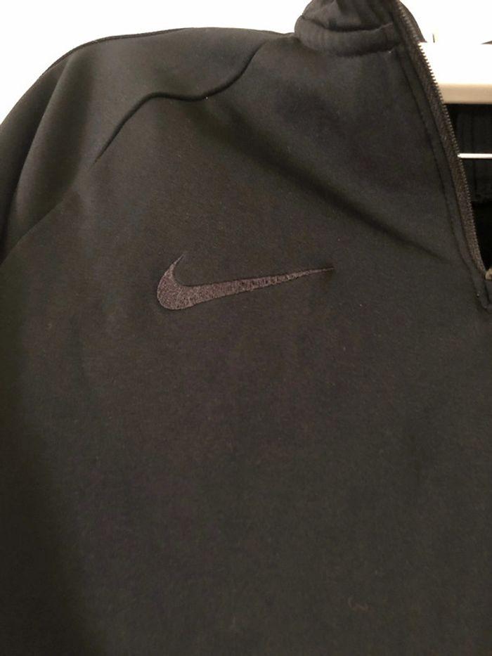 Haut de survêtement nike 13/15 ans . - photo numéro 2