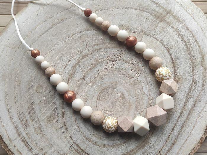 Collier allaitement cuivre beige