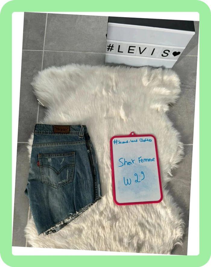 Short Levi’s W29 - photo numéro 1