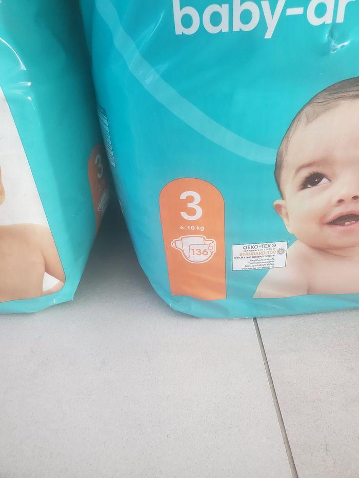 Le lot de 2 giga pack de couches PAMPERS baby dry taille 3 - photo numéro 2