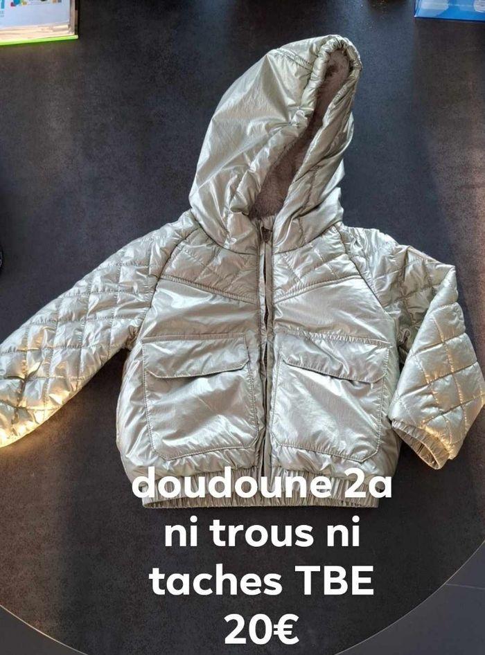 lot  de 10 vêtements ikks fille 2 ans - photo numéro 10