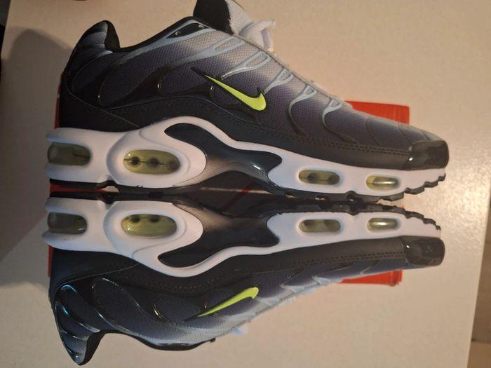 Nike air tn taille 44 neuve - photo numéro 3