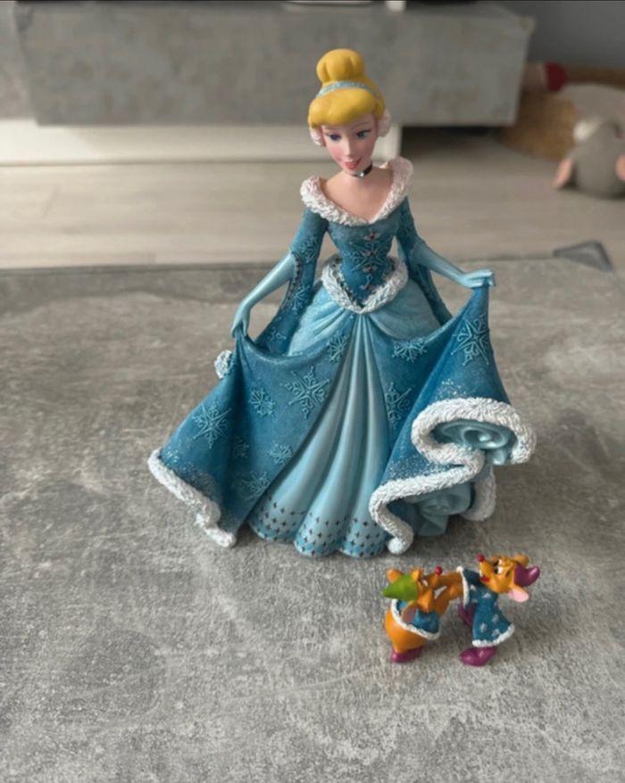 Figurine cendrillon haute couture - photo numéro 1