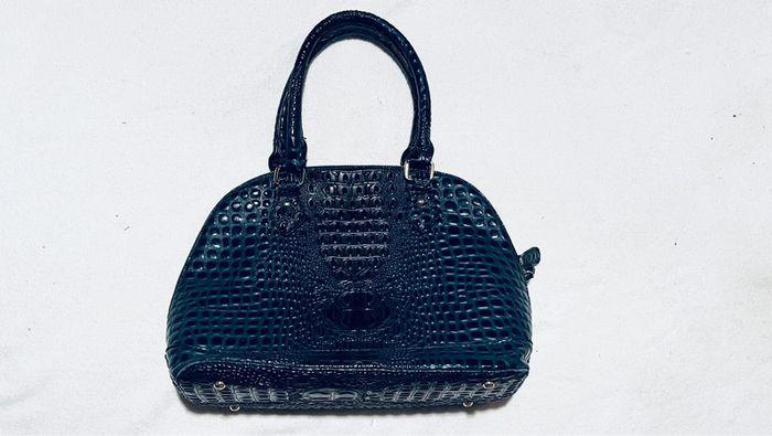 Sac à main bleu - photo numéro 1