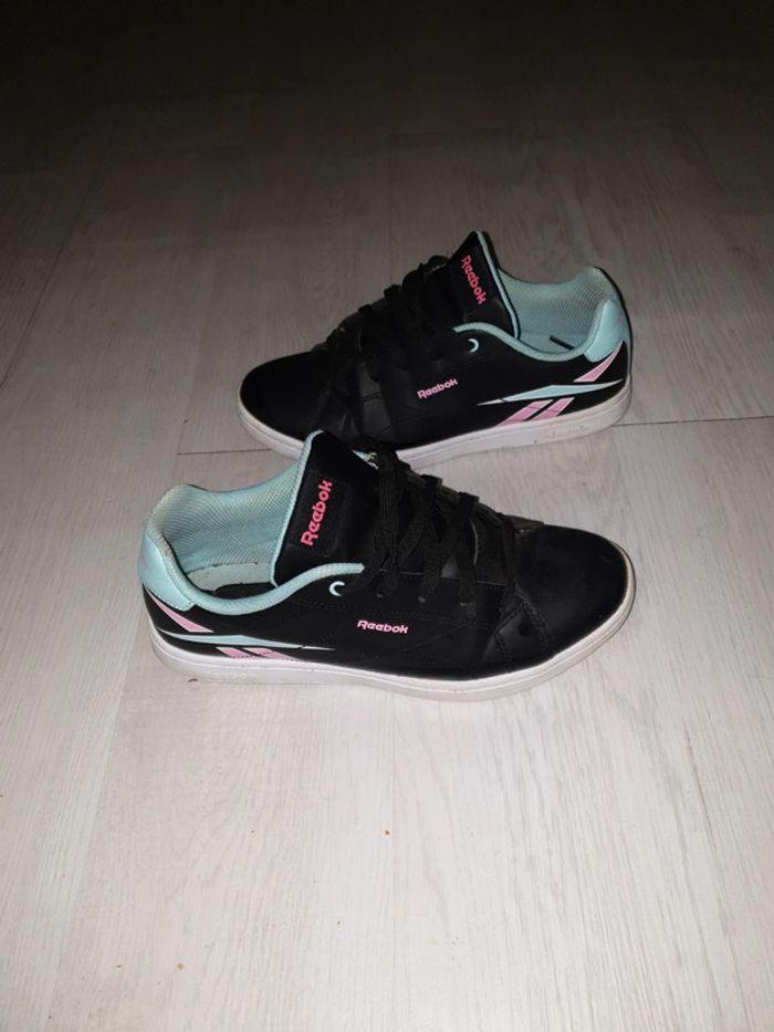 Basket Reebok noir rose et turquoise - photo numéro 1