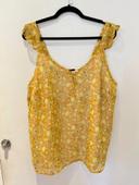 Top Kiabi jaune lurex fleuri Taille XL (46/48)