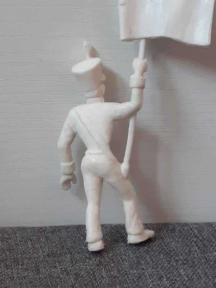 Figurine soldat plastique blanc La Roche aux fées - photo numéro 5