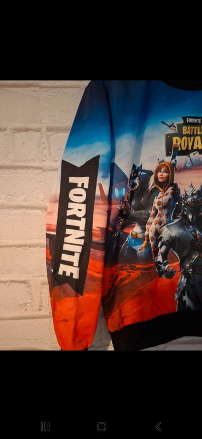 Magnifique pull fortnite - photo numéro 4