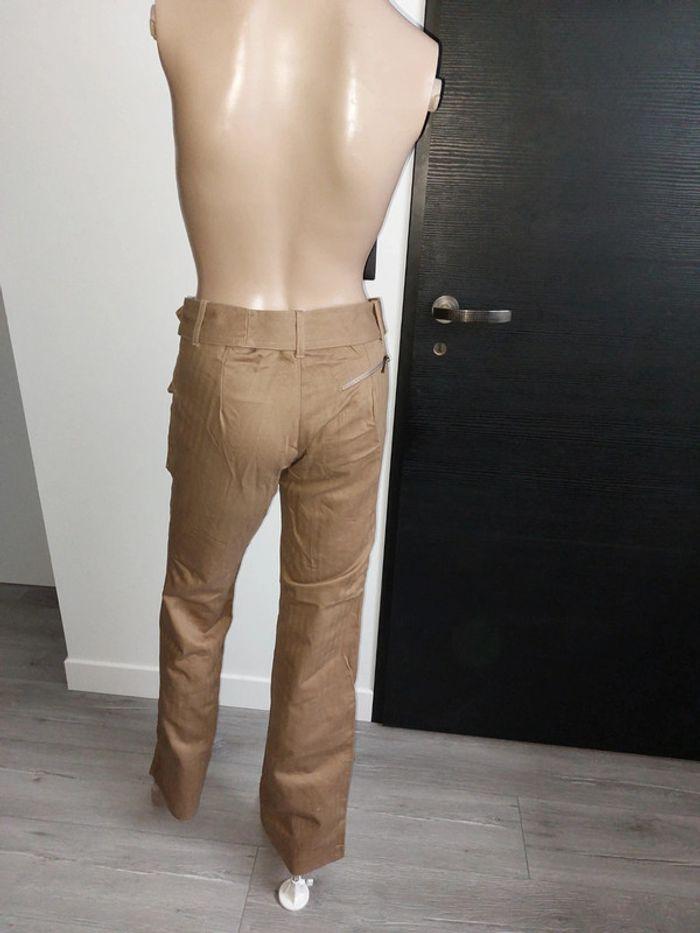 Pantalon taille 38 porté une fois - photo numéro 3