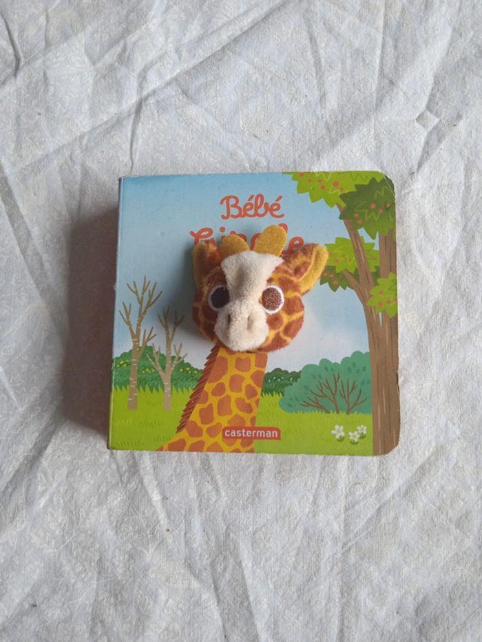 Bébé girafe, livre pour bébé - photo numéro 1