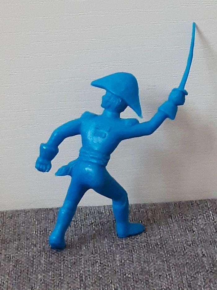 Figurine / soldat plastique bleu La roche aux fées - photo numéro 5