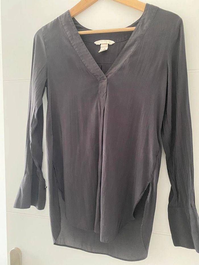 Blouse grise H&M taille 32 - photo numéro 1