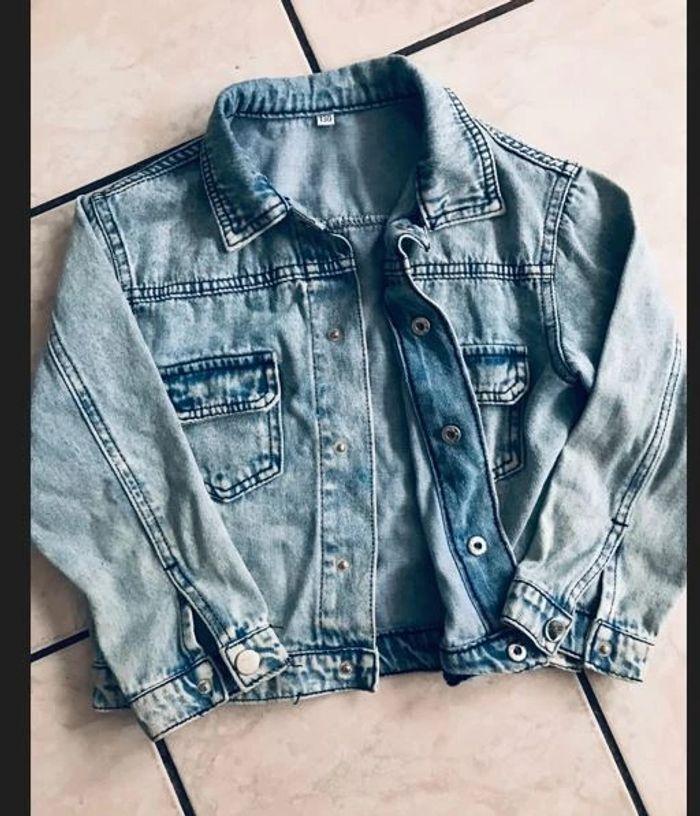 Veste en jean fille 🔷 - photo numéro 2