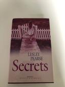 Lesley Pearse - Secrets