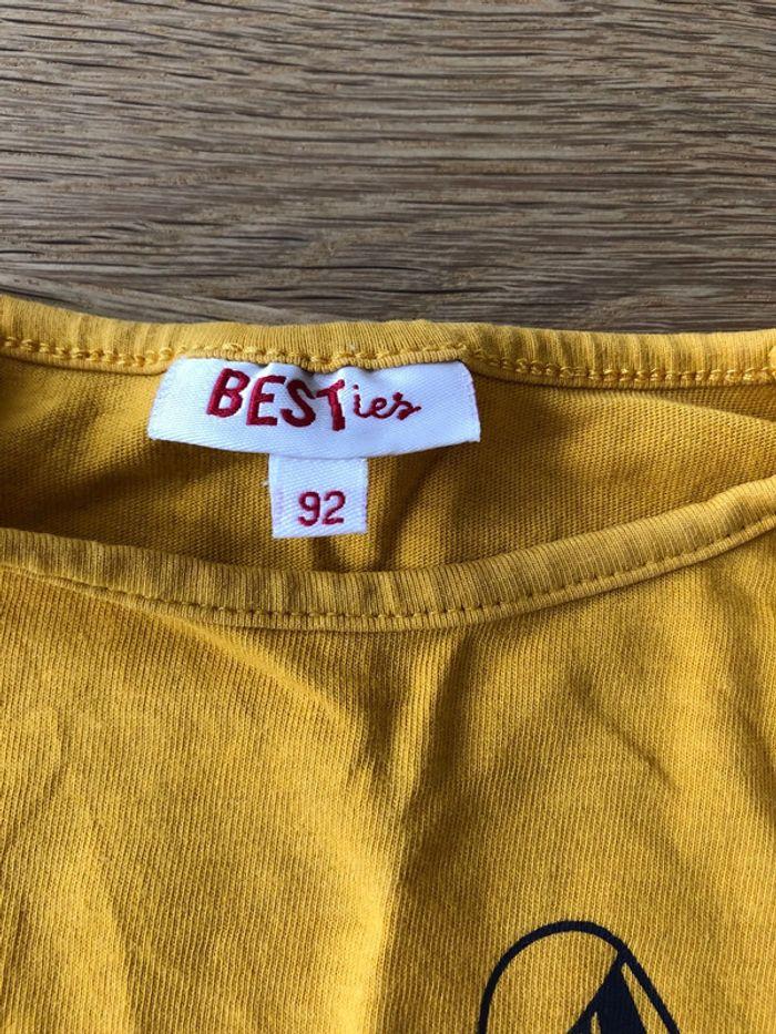 Lot 2 t shirt Besties rouge et jaune - photo numéro 4