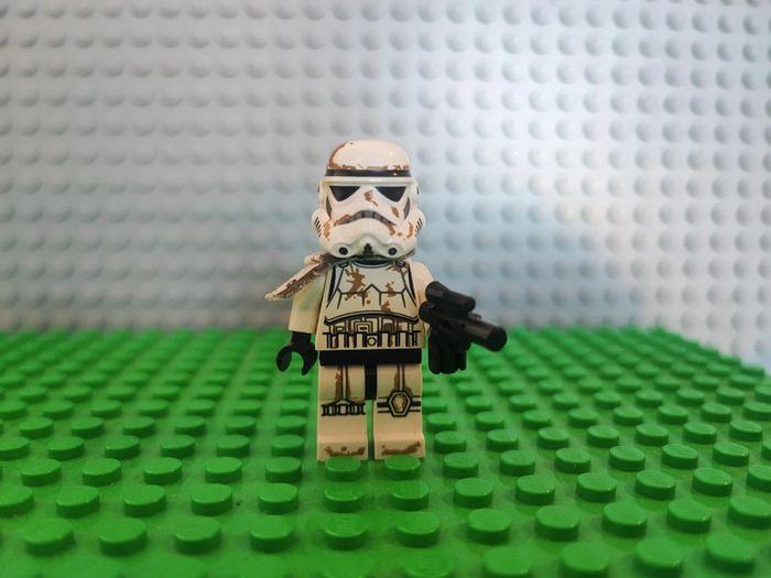 LEGO Star Wars Sandtrooper blanc Pauldron figurine - photo numéro 2