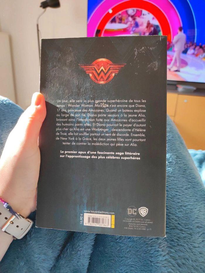 Wonder Woman Warbringer Leigh Bardugo - photo numéro 2