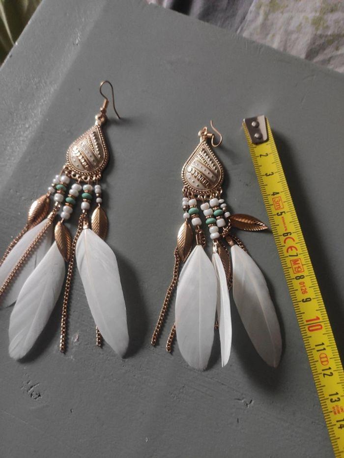 Boucles d'oreilles longues plumes bohemes - photo numéro 1