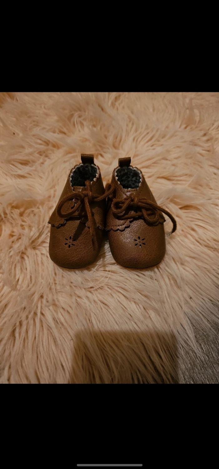 Chaussures bébé - photo numéro 1