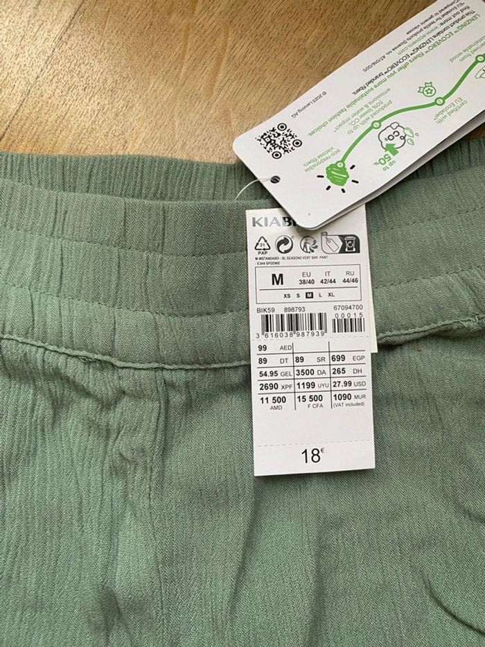 Pantalon large fluide neuf - photo numéro 3