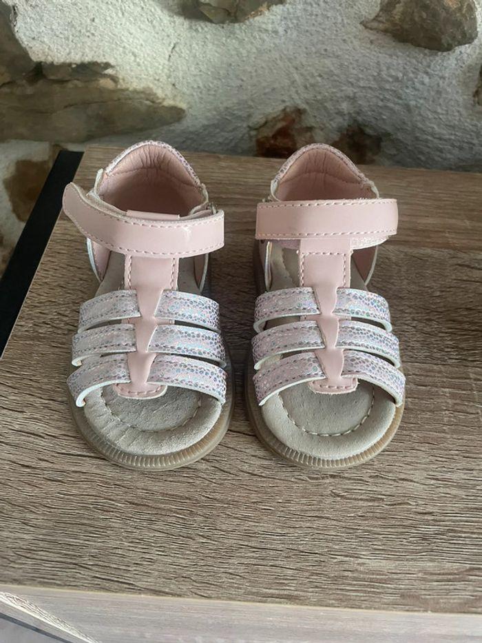 Chaussures bébé - photo numéro 2