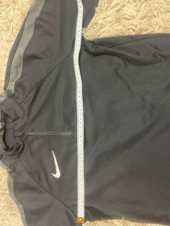 Sweat leger nike football running taille xs noir - photo numéro 10