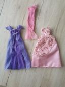 Lot 3 robes barbie