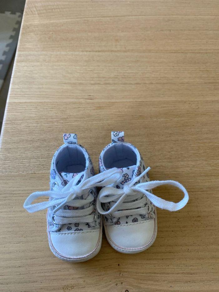 Chaussures bébé fille - photo numéro 1