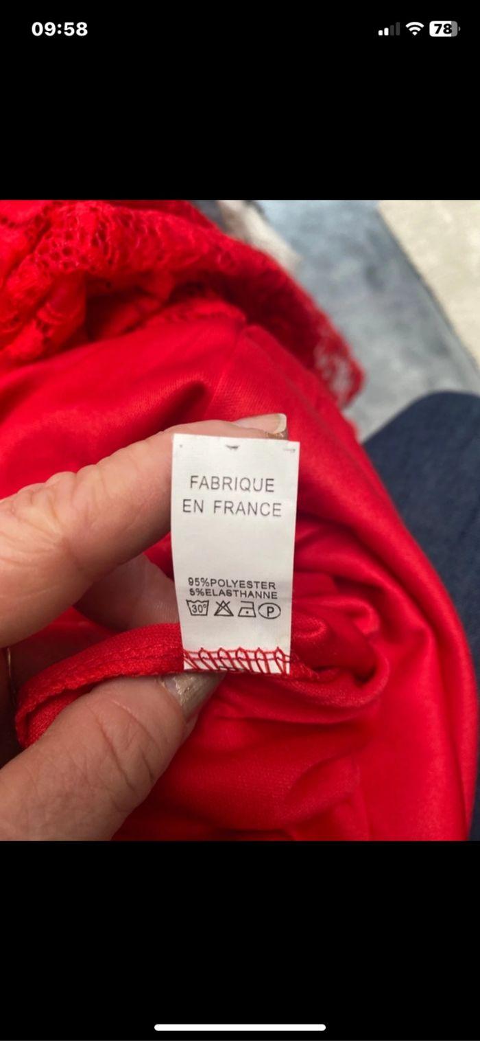 Robe broderie rouge - photo numéro 6