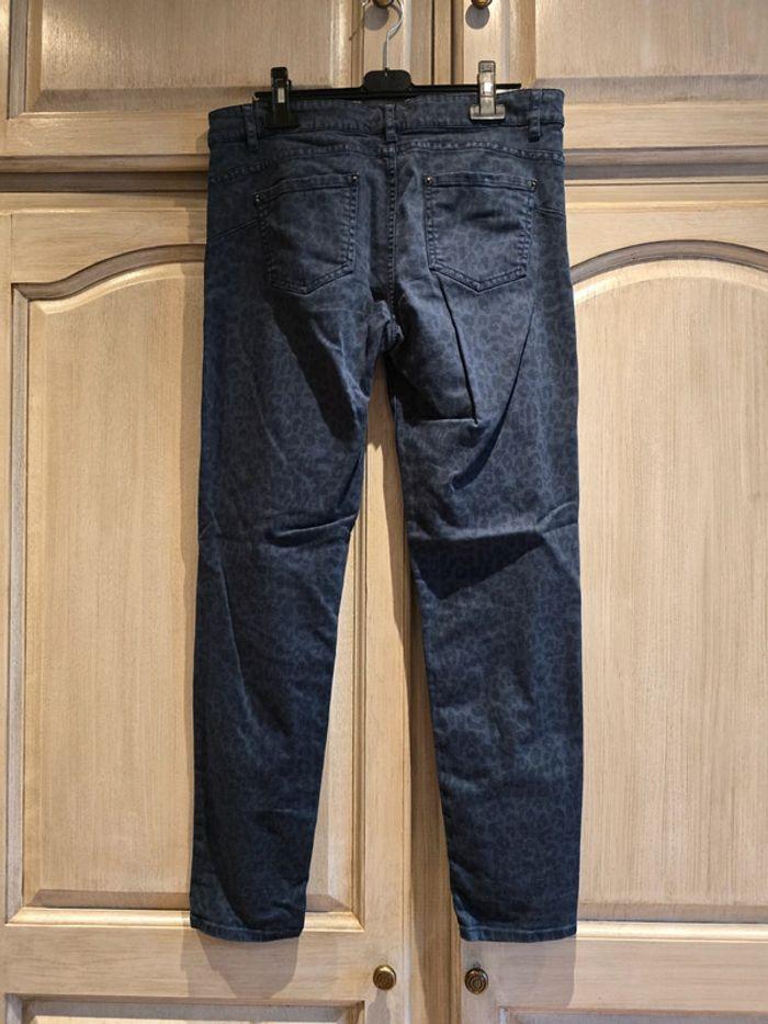 Pantalon léopard 123 taille 40 - photo numéro 3