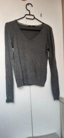 Pull col V taille M 38