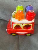 Voiture vtech des formes