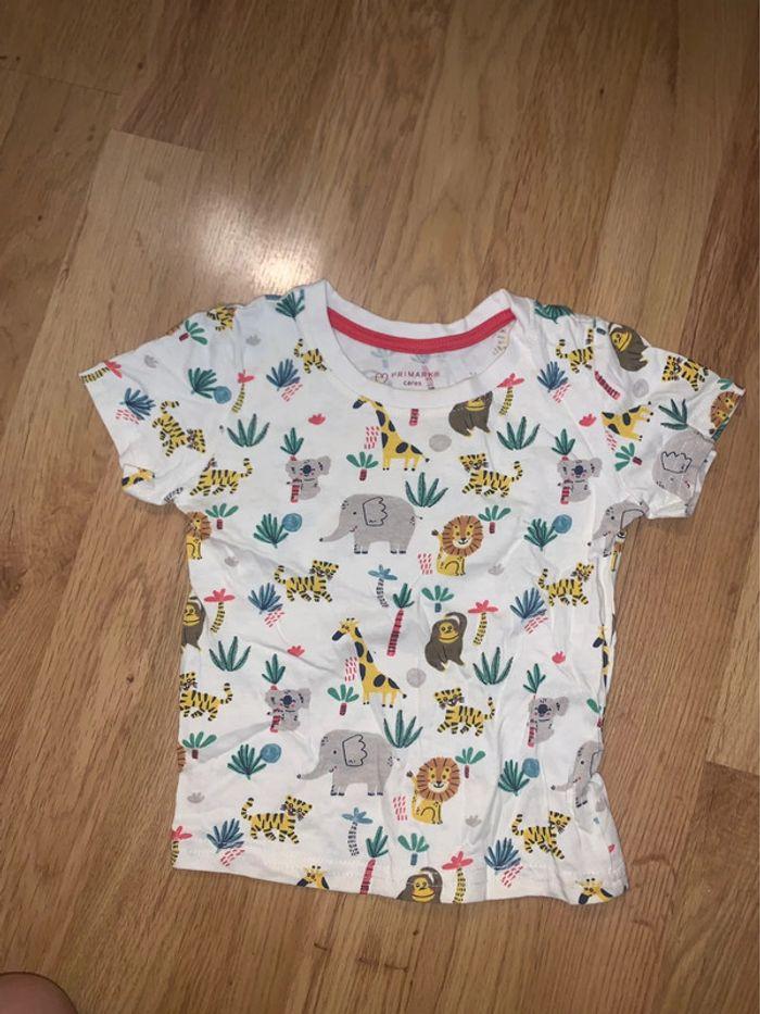 T-shirt manches courtes 12-18 mois Primark - photo numéro 1