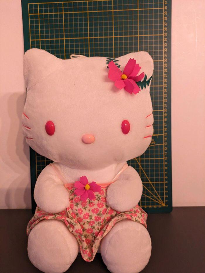 peluche hello Kitty sanrio - photo numéro 5