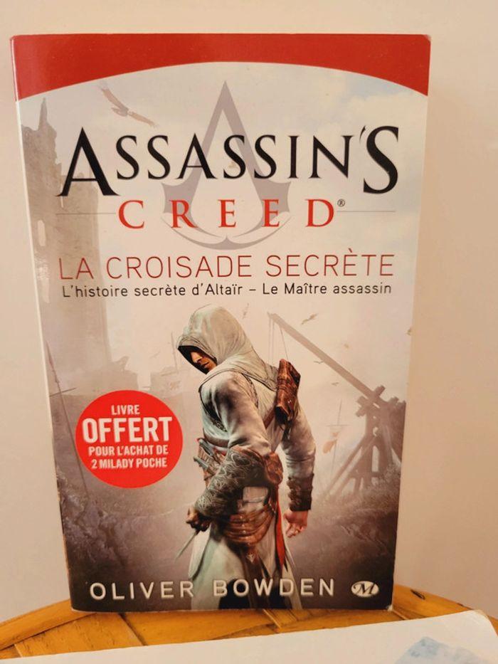 Lot livres romans Assassin's Creed Forsaken et La croisade secrète - photo numéro 3