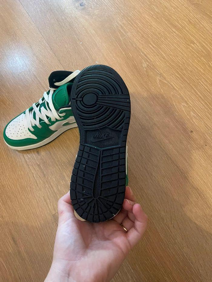 Air Jordan 1 mid lucky Green - photo numéro 6