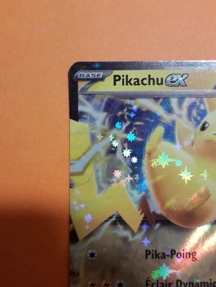 Carte Pokemon Pickachu EX 2023 - photo numéro 3