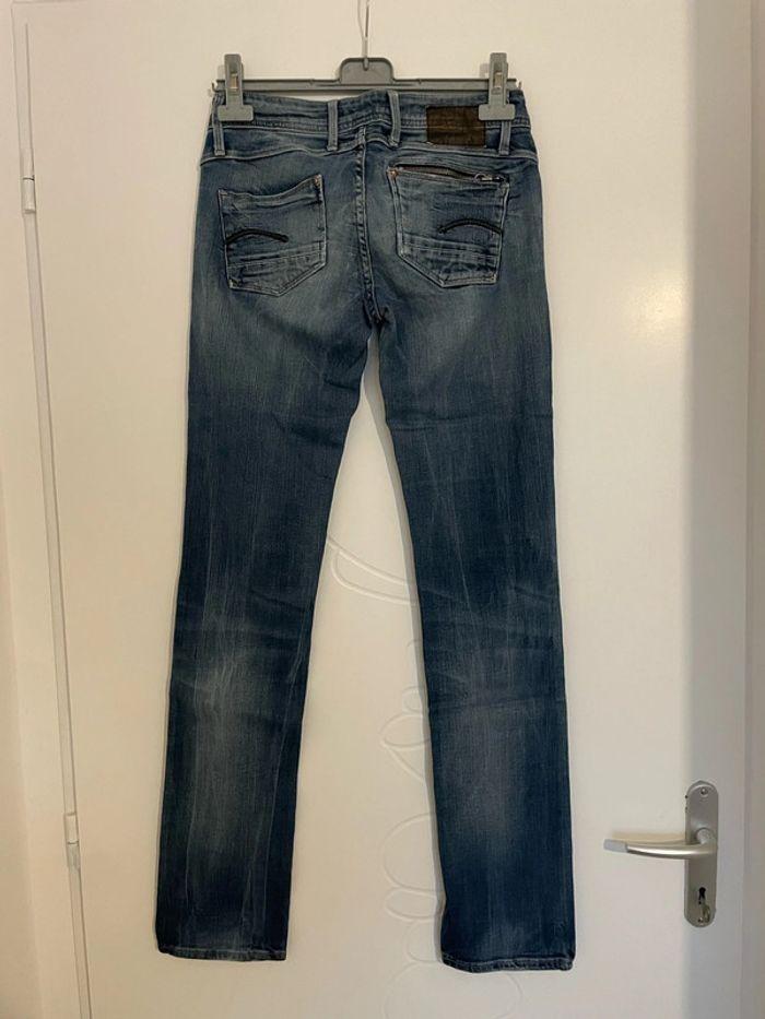 Jean bleu foncé effet délavé taille basse coupe droit G-Star taille W26 L34 soit taille 36 - photo numéro 7