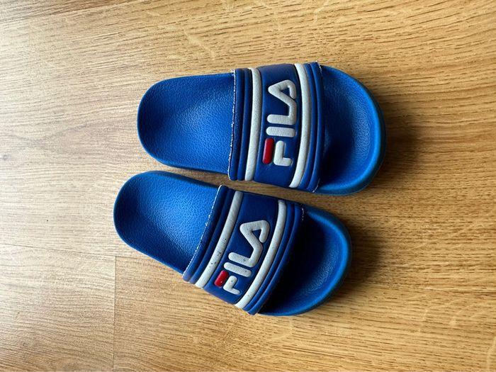 Fila claquettes - photo numéro 1