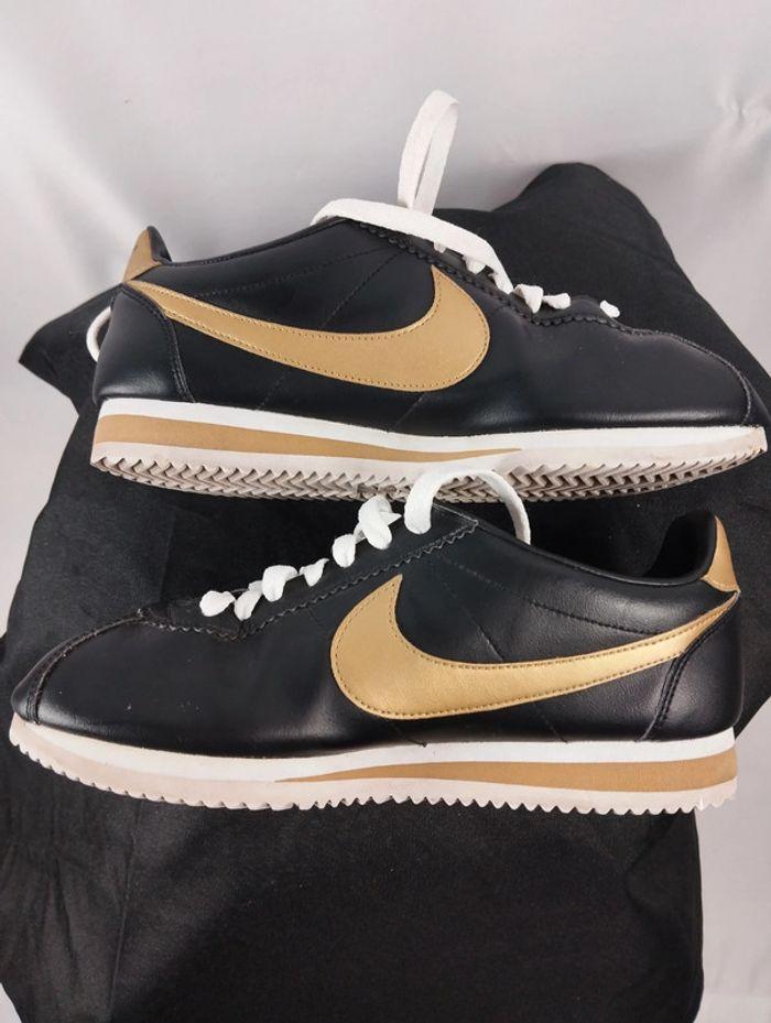 Nike Classic Cortez Leather - Pointure 39 - photo numéro 3