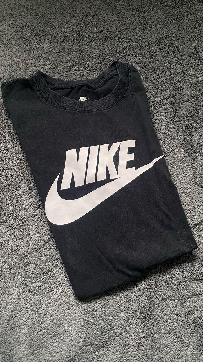 T shirt nike femme XS - photo numéro 3