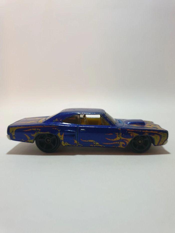 Hot Wheels 2013 HW Showroom Bleu '69 Dodge Coronet Superbee 212 - photo numéro 5