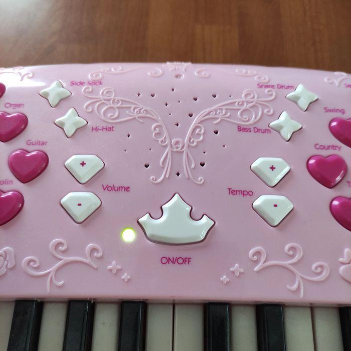 Clavier électronique imc toys Disney princesses - photo numéro 4